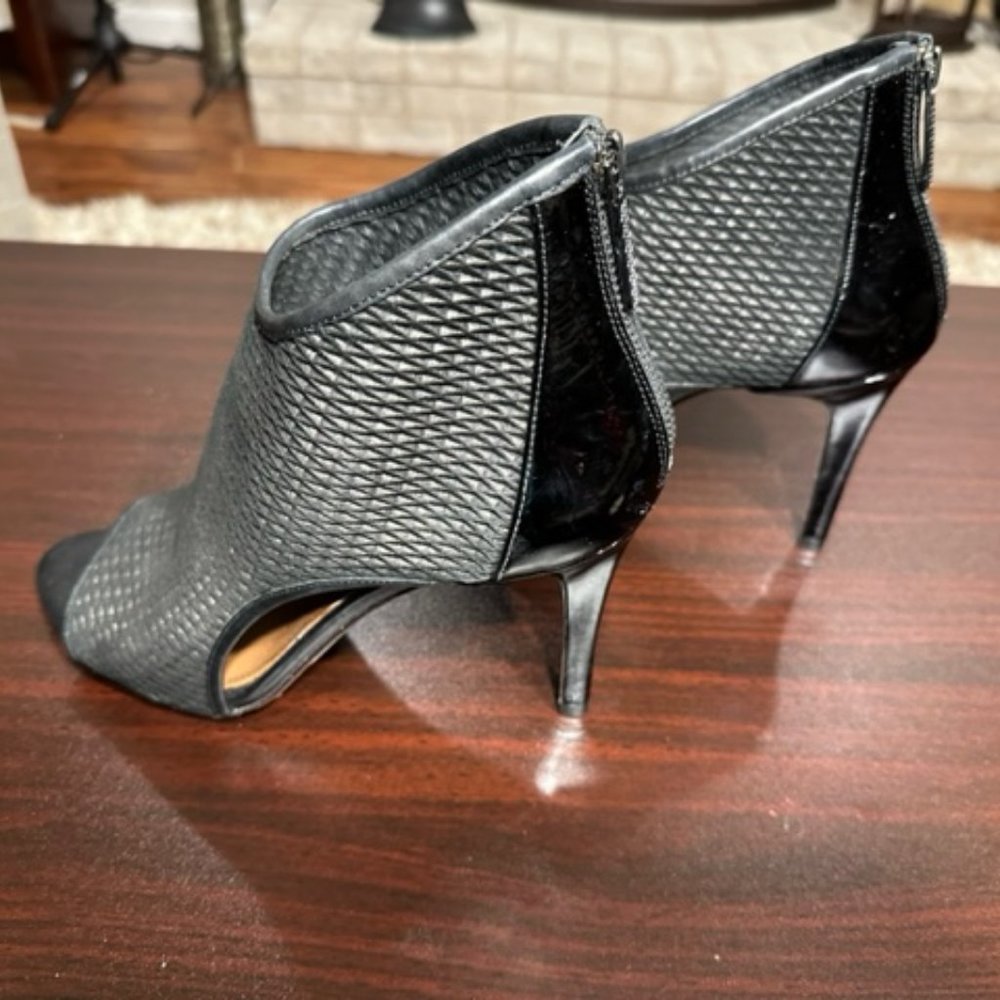 Donald J Pliner Black Leather Open-toe Stiletto Bootie Heels